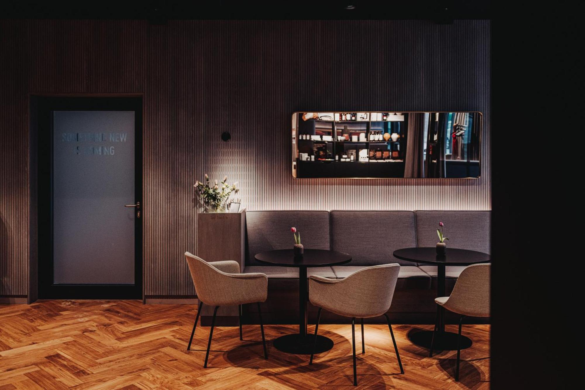 Hiive Oldenburg Hotel Exterior photo